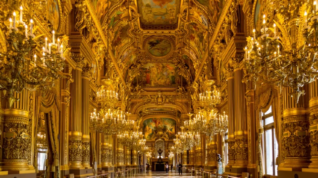 <11天>【6-15人小團 | 雙峯奇緣法意瑞3國】羅馬-巴黎·巴黎兩宮+少女峯+多洛米蒂+金色山口列車+托斯卡納隱祕天堂-奧爾恰谷+探祕勃艮第酒莊+懸崖小鎮五漁村+文藝復興寶庫佛羅倫薩