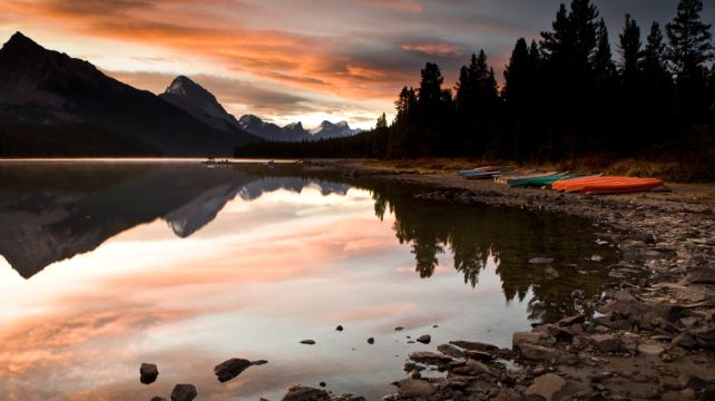 11-Day Vancouver Island & Northern Rockies Tour from Vancouver·Campbell River, Port Hardy, Prince Rupert, Smithers, Jasper | Max 12 Guests