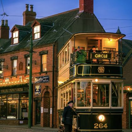 英国伦敦+牛津+剑桥+温莎+约克+科茨沃尔德+纽卡斯尔+温德米尔+曼彻斯特13日12晚私家团