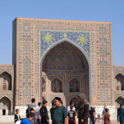 哈萨克斯坦阿拉木图+恰仑峡谷国家公园+乌兹别克斯坦塔什干+撒马尔罕6日5晚私家团