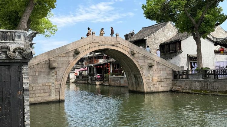 2D1N · Group Tours · Jiangnan Charm 5-Star Hotel Stay Exclusive Tour for International Travelers: Shanghai Arrival + Zhujiajiao Water Town