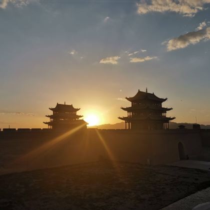 兰州+张掖+嘉峪关+敦煌6日5晚拼小团