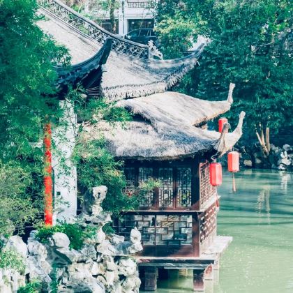 扬州+瘦西湖+大明寺+茱萸湾风景区+汉广陵王墓博物馆+彩衣街3日2晚私家团
