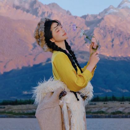 云南昆明+大理市+丽江+西双版纳8日7晚跟团游