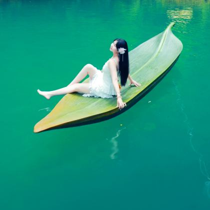 恩施市+恩施大峡谷5日4晚跟团游