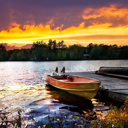 加拿大多伦多+马斯科卡湖+阿尔冈金省立公园+尼亚加拉瀑布7日6晚私家团