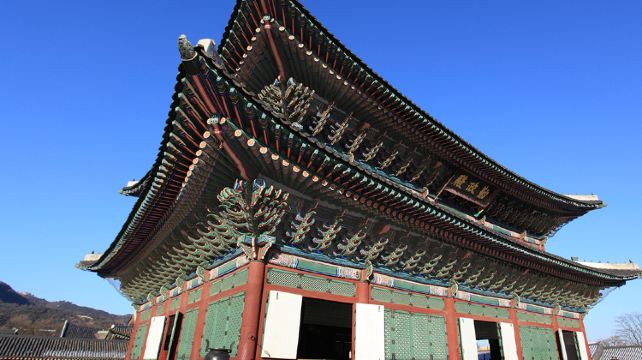 8-Day Best of South Korea Tour from Seoul·Gyeongju-si and Busan | Gyeongbokgung Palace, Bukchon Hanok Village, Cheomseongdae and 	N Seoul Tower