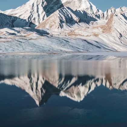 中国西藏林芝雅鲁藏布大峡谷+珠峰大本营+南迦巴瓦峰+定结宗措湖+色林措+纳木措圣象天门7日6晚跟团游