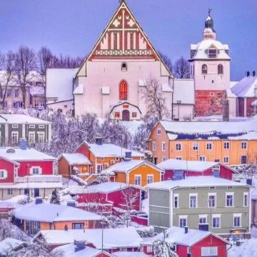 芬兰赫尔辛基+波尔沃古城+萨翁林纳奥拉维城堡+瑞典斯德哥尔摩8日7晚拼小团