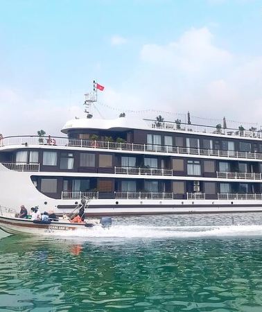 3D2N • Dora Cruise 3D2N: Halong Bay & Lan Ha Bay Private Balcony Cabins