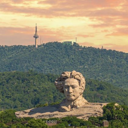 长沙+岳麓书院+橘子洲景区+湖南省博物馆4日3晚私家团