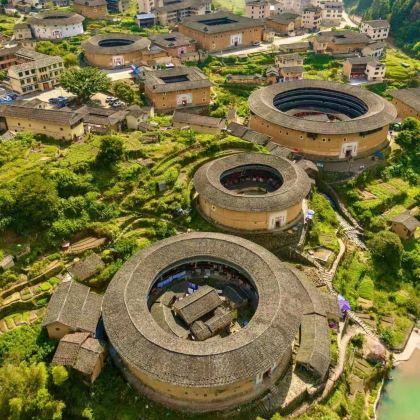 厦门+鼓浪屿+福建初溪客家土楼群+云水谣景区6日5晚私家团