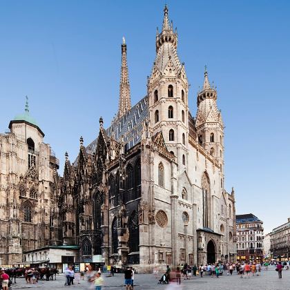 美泉宫+维也纳金色大厅+斯蒂芬大教堂+霍夫宫4日3晚拼小团