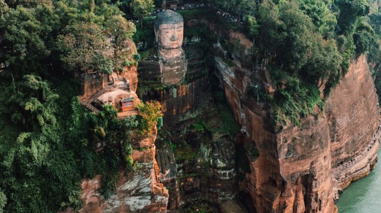 5-Day Best of Chengdu & Beyond: 5 Icons, 1 Perfect Loop - Pandas, Dujiangyan, Qingchengshan, Leshan & Mount Emei