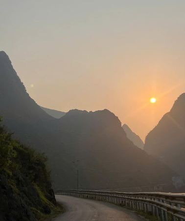 3D2N • From Ha Giang: Guided Motorbike Tour with Homestay