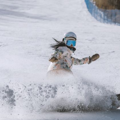北京+张家口+崇礼区+坝上5日4晚跟团游