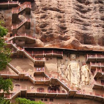 天水+甘南+扎尕那+官鹅沟+拉卜楞寺+郎木寺+炳灵寺石窟+黄河九曲第一湾+兰州水墨丹霞旅游景区9日8晚私家团