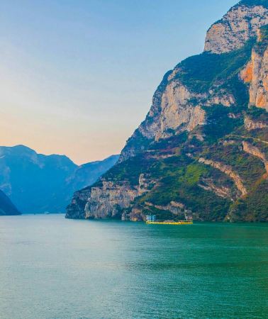 5D4N • Yangtze River Three Gorges + The Three Gorges Dam Tourism Area + Chongqing
