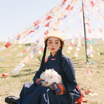 沈阳+丹东+长白山+镜泊湖风景区+哈尔滨+齐齐哈尔+海拉尔+呼伦贝尔+满洲里+漠河+黑河+五大连池风景区+伊春+海参崴18日17晚跟团游