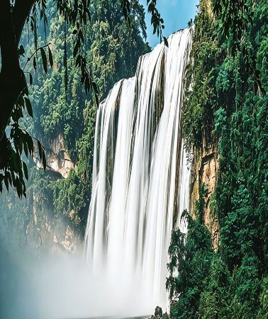 3D2N • Huangguoshu Scenic Area + Libo Xiaoqikong Scenic Area + Xijiang Qianhu Miao Village