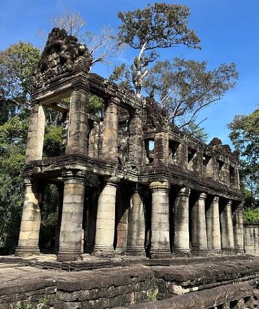 2D1N • Angkor Temples Highlights: 2-Day Private Tour with Sunrise