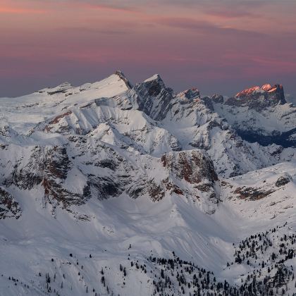 意大利+瑞士8日7晚私家团