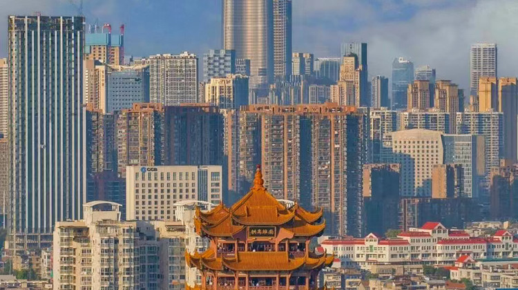 武汉+恩施土家族苗族自治州5日4晚私家团·开启双城之旅【山水与都市的自由切换】『向导包车·奢牌酒店任选』『武汉历史与现代的交融』『秘境恩施-中国科罗拉多恩施大峡谷』湖北省博+地标黄鹤楼+1V1管家服务+包车服务