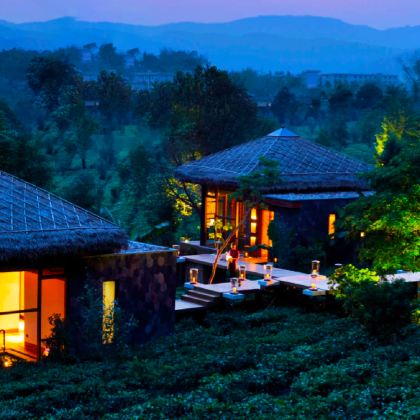 西双版纳+普洱+翁基布朗族老寨+景迈山茶林文化景区7日6晚私家团