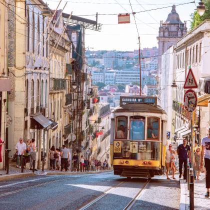 葡萄牙里斯本+贝伦塔+罗卡角+佩纳宫+埃武拉7日6晚私家团