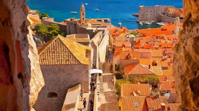 <4天>【易游欧洲 1人成团】匈牙利+克罗地亚·布达佩斯进杜布罗夫尼克出+萨格勒布+扎达尔+巴拉顿湖+可选普利特维采国家公园+（单人免费拼房/含欧陆式酒店早餐/华人导游全程陪同）