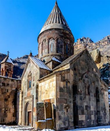 10日9晚 • 亞美尼亞 · 格魯吉亞｜塞凡湖｜Wings of Tatev｜埃奇米阿津大教堂｜聖三一教堂｜聖劍山