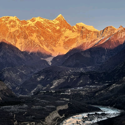拉萨+林芝+雅鲁藏布大峡谷+巴松措+布达拉宫+大昭寺+羊卓雍错+纳木措景区8日7晚拼小团