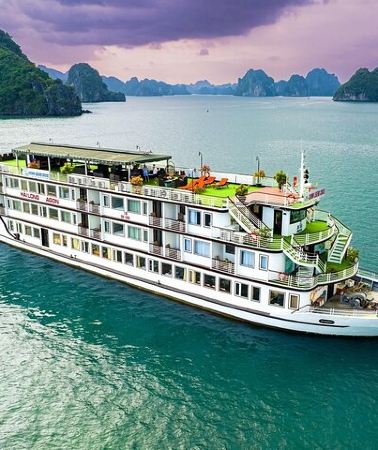2D1N • Crown Legend Cruise (4 Star Cruise Recommended 2 Day 1 Night)
