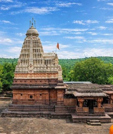 3D2N • From Aurangabad: 3-Day Tour of Shirdi Sai Baba, Ajanta, & Ellora.