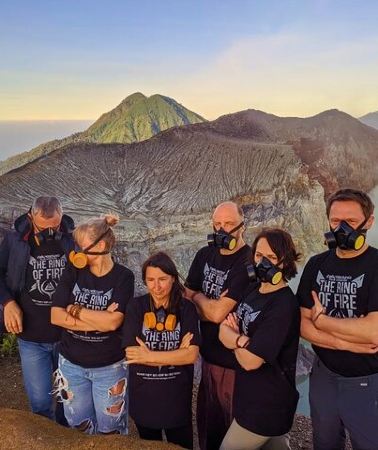4D3N • 4D3N Ijen Crater,Papuma Beach, Tumpak Sewu Waterfal & Mount Bromo