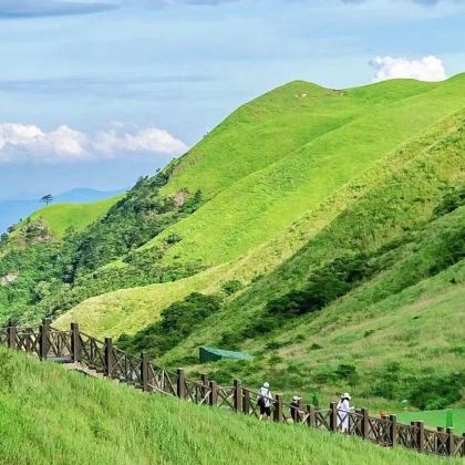 江西明月山+武功山+羊狮慕风景区+仙女湖4日3晚拼小团
