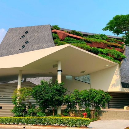 名校参访·新加坡半日亲子营【新加坡国立大学游学】在读中国留学生校园参观讲解｜各个学院-商学院，医学院，理学院等+讲解校史，分享在读体验，申请经验等+进入教学楼、自习区、讨论区等