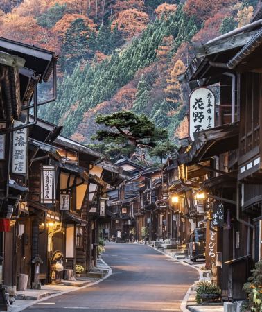 2天1晚 • 「日本信州古韻巡禮」千年善光寺、萌趣雪猴溫泉、古城松本城、秘境奈良井宿