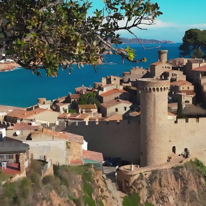 西班牙+马德里+拉斯班塔斯斗牛场+巴塞罗那巴塞罗那塔海滩+里斯本+格拉纳达8日7晚拼小团