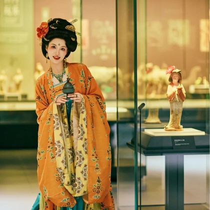 西安兵马俑+华清宫+大雁塔+大唐不夜城3日2晚拼小团