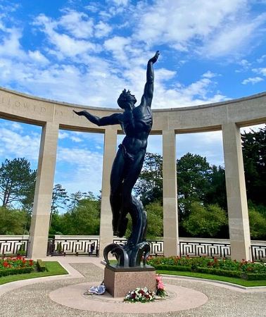 2D1N • 2-day Private D Day Omaha Utah Beaches Live Guided from Paris