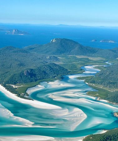4D3N • Whitsunday Islands, Australia + Airlie Beach + 60min scenic flight over Heart Reef + Whitehaven Beach speedboat + Hardy Reef