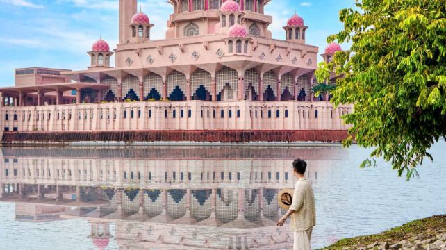 新加坡+馬來西亞5日4晚跟團遊·雙國免籤+新加坡核心商圈+馬來西亞3晚5鑽+保證1晚波德申+水上屋+波德申半日出海