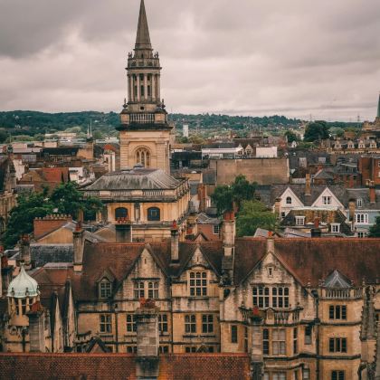 英国伦敦+曼切斯特+约克+爱丁堡+查茨沃斯庄园12日11晚拼小团