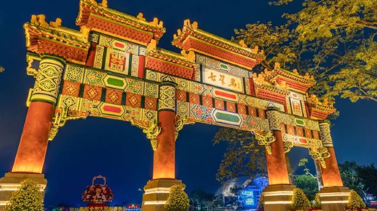 香港+10