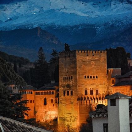 西班牙塞维利亚+马拉加+龙达+格拉纳达7日6晚拼小团