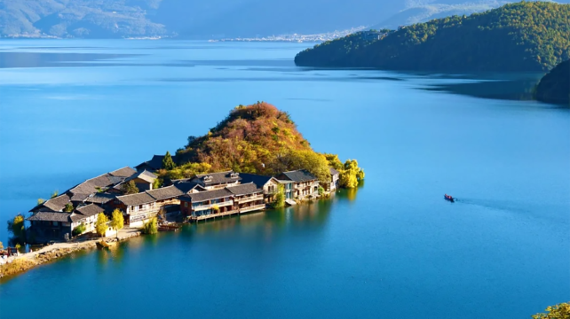 昆明+大理市+麗江+瀘沽湖8日7晚跟團遊·4鑽酒店+雪山大索+藍月谷+音樂大篷車+S灣騎行+換裝旅拍+印象麗江 +贈衣氧 麗出