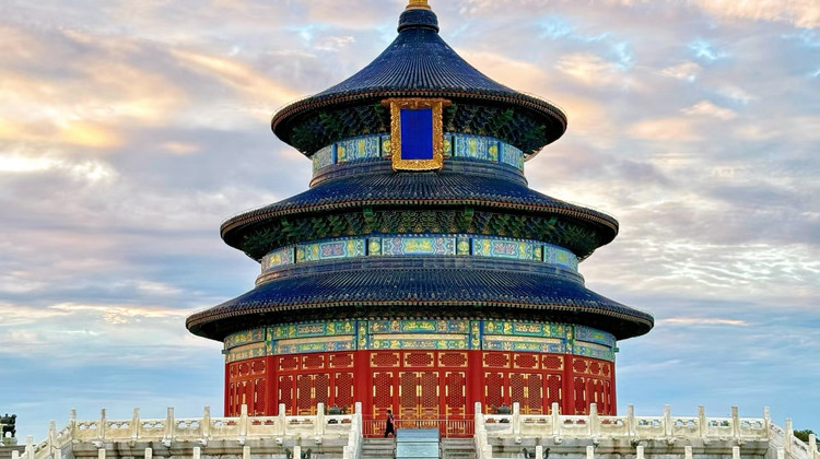 北京6日5晚私家团·【一价全包·爸妈放心游】8顿正餐&5A景点全含【赠】长城往返缆车+黄包车游胡同+观升旗仪式+十三陵定陵｜AB线：二环沿线4钻酒店可升级希尔顿 ；CD线：指定住“1环”王府井宝欐酒店｜轮椅等服务免费享