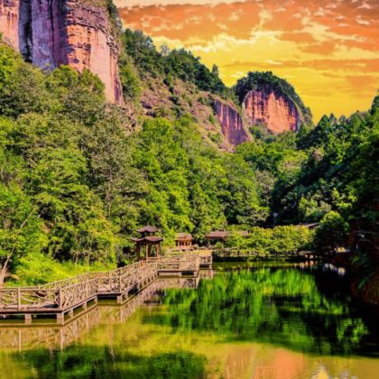 中国福建泰宁泰宁古城景区+金湖+九龙潭+李家岩禅寺+泰宁明清园+尚书第3日跟团游