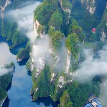 长沙+张家界+天门山+凤凰古城7日6晚私家团